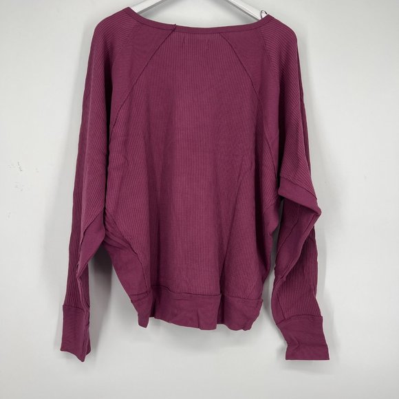 Free People Women's Santa Clara V-Neck Pullover Thermal Top Purple Medium NWT - Picture 3 of 6